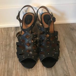 Clark’s Artisan Wedges Size 8M